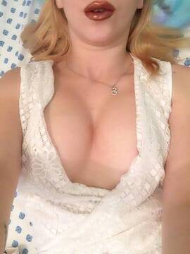 Public Photo of bombixxx69