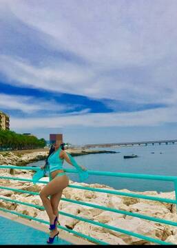 Public Photo of LADY_CRYSTAL