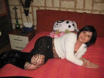 Public Photo of alizee