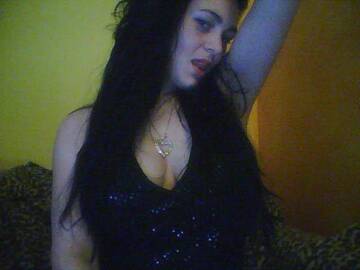 Public Photo of elyselvaggia33