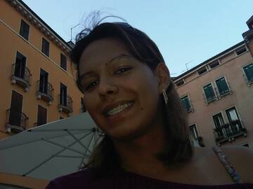 Public Photo of crys_dhullgtxitalia